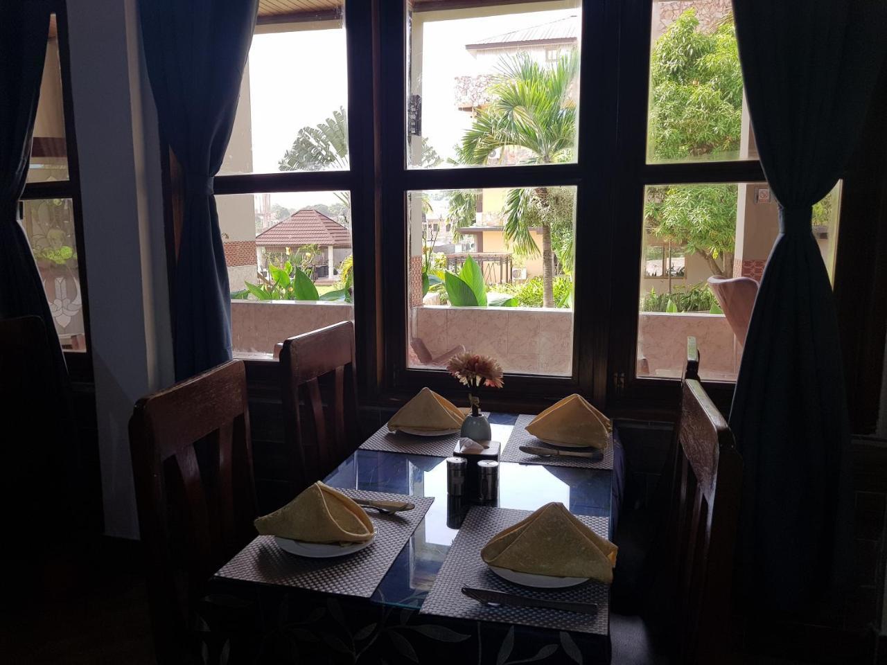 Sweet Garden Hotel Kumasi Extérieur photo